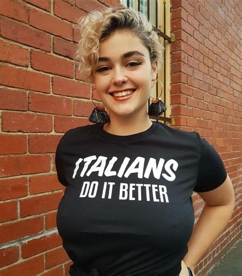 italian amateurs nude